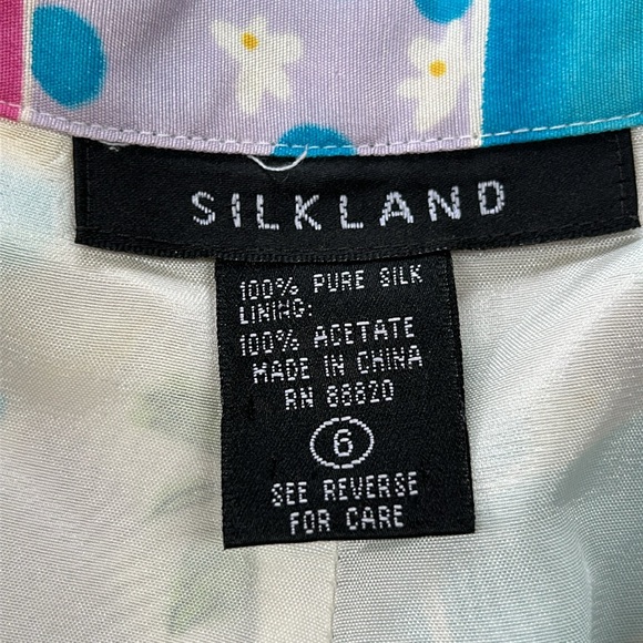 Silkland brand 100% silk tropical print lined ankle pants.  Size 12. - Picture 6 of 13